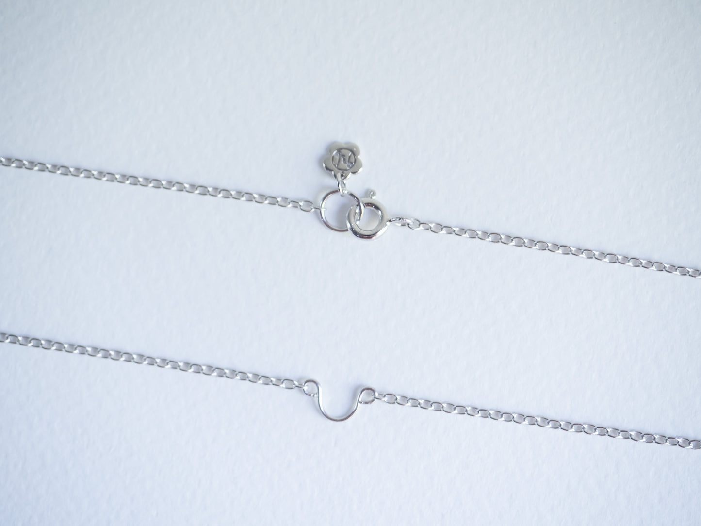U Necklace