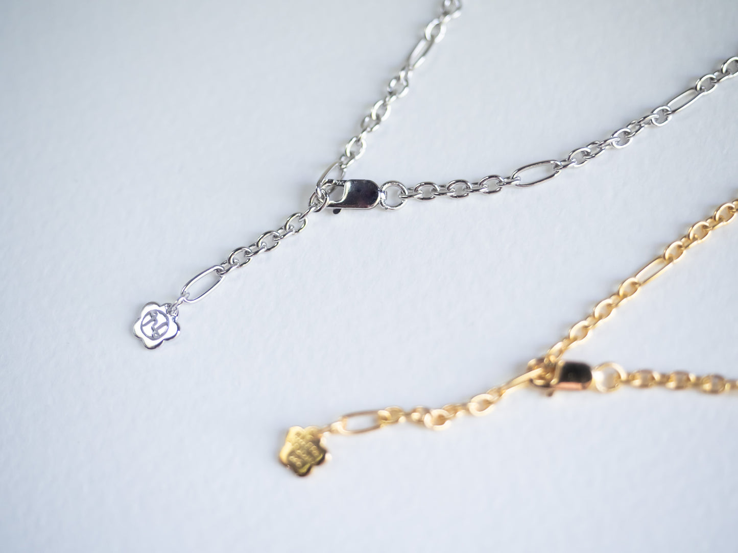 MInimal Figaro Chain Bracelet