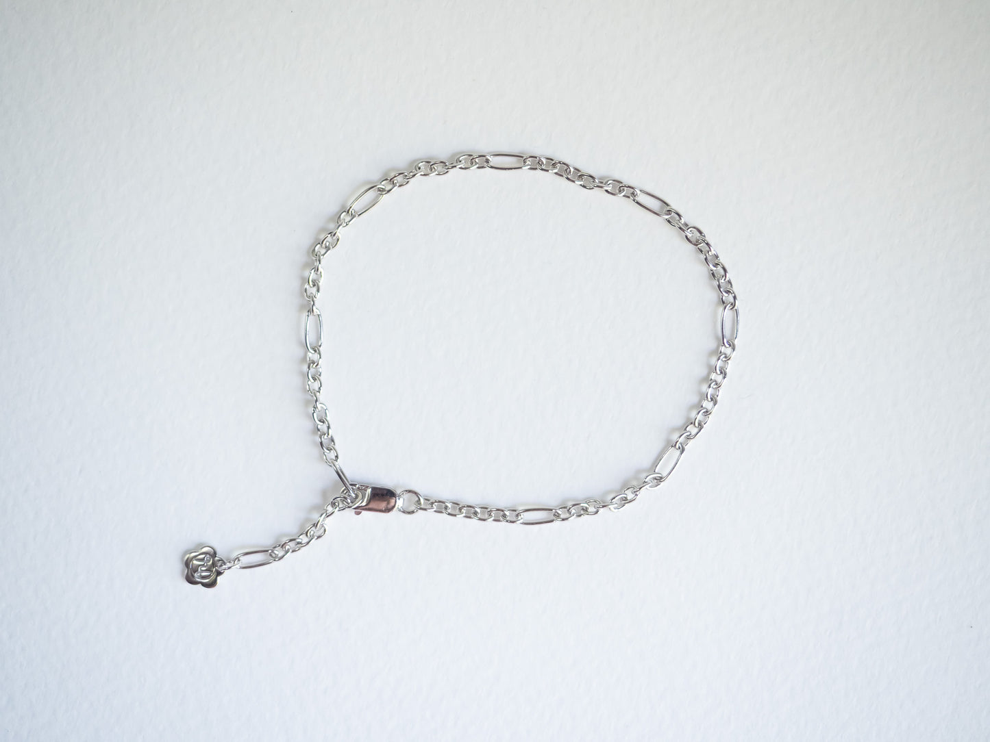 MInimal Figaro Chain Bracelet