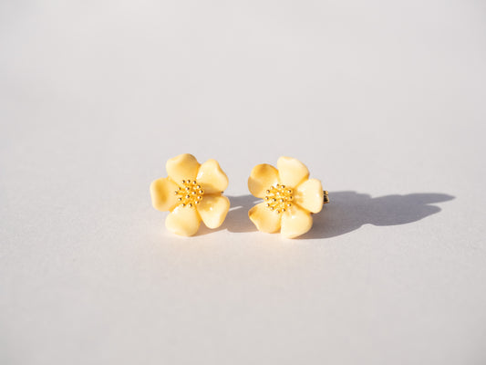 Buttercup Earring