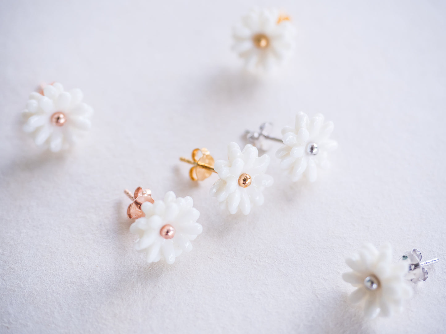 Daisy Earring (m)