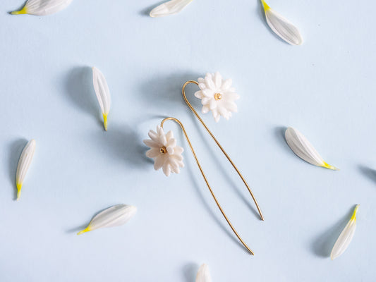 Daisy Hook Earring